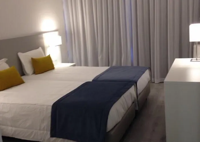 Hotel Costa De Prata 3*